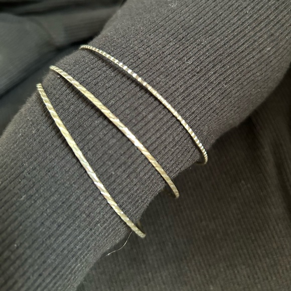 3 slim bracelets - Picture 4 of 8